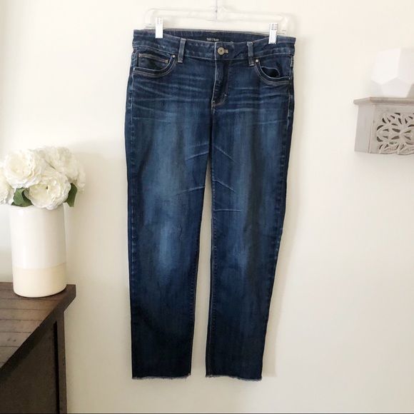 White House Black Market Denim - White House Black Market Slim Crop Jeans size 6